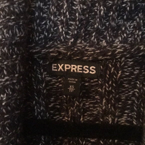 Sweater - Picture 2 of 4